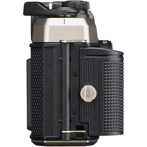 PENTAX 17 - 35mm Half-frame Analogue Film Camera - Image 7
