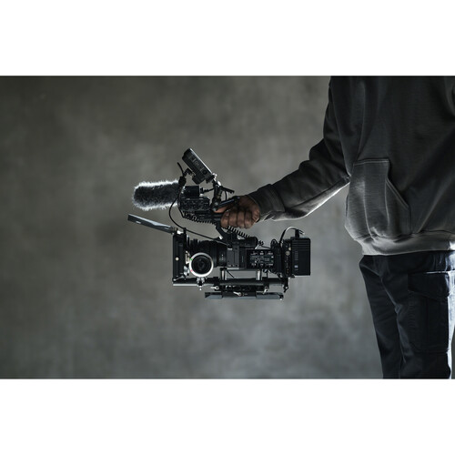 Sony FX2 Full-frame Digital Cinema Camera with Handle - Image 22