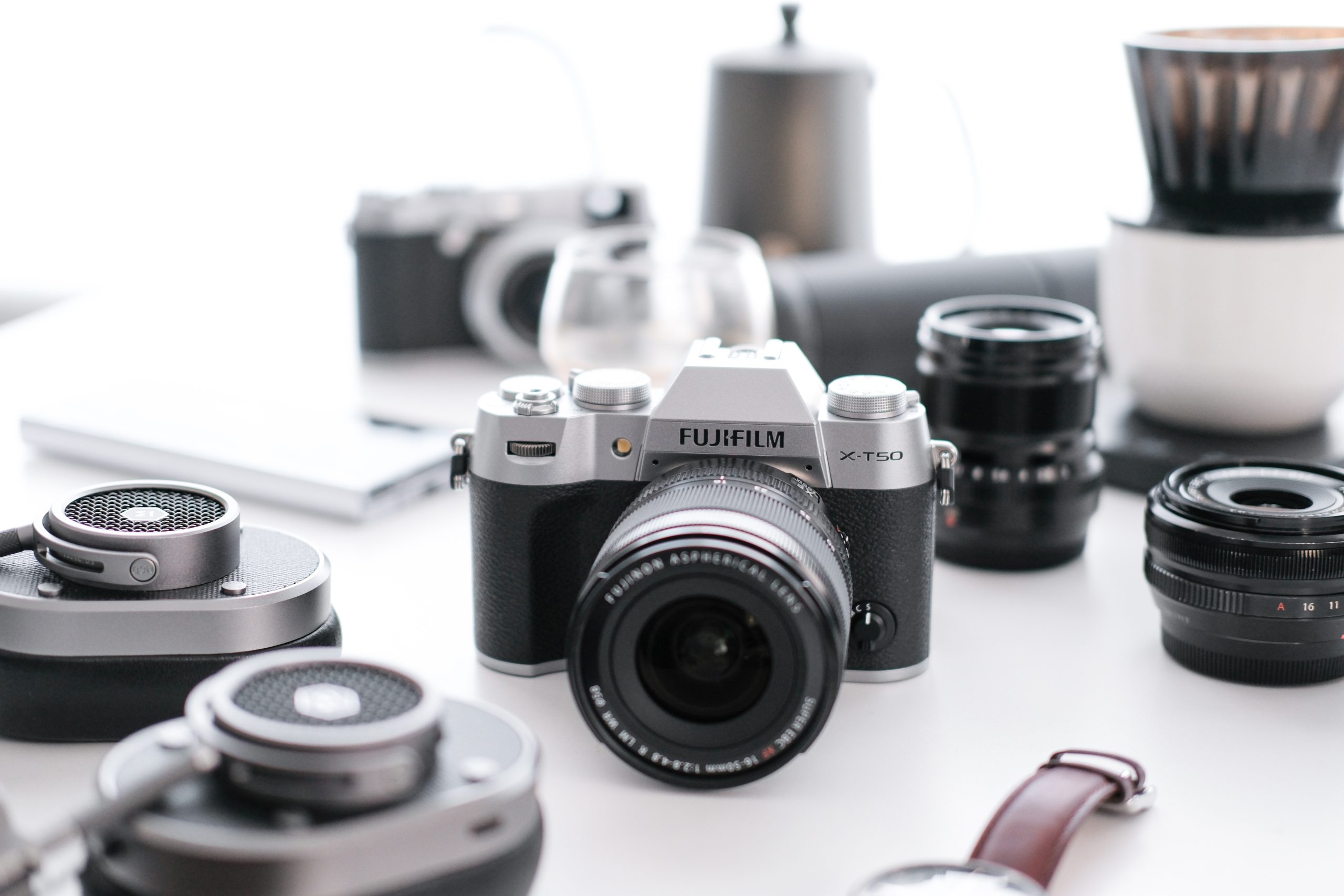 FUJIFILM X-T50 Mirrorless Camera Body (Silver) - Image 12