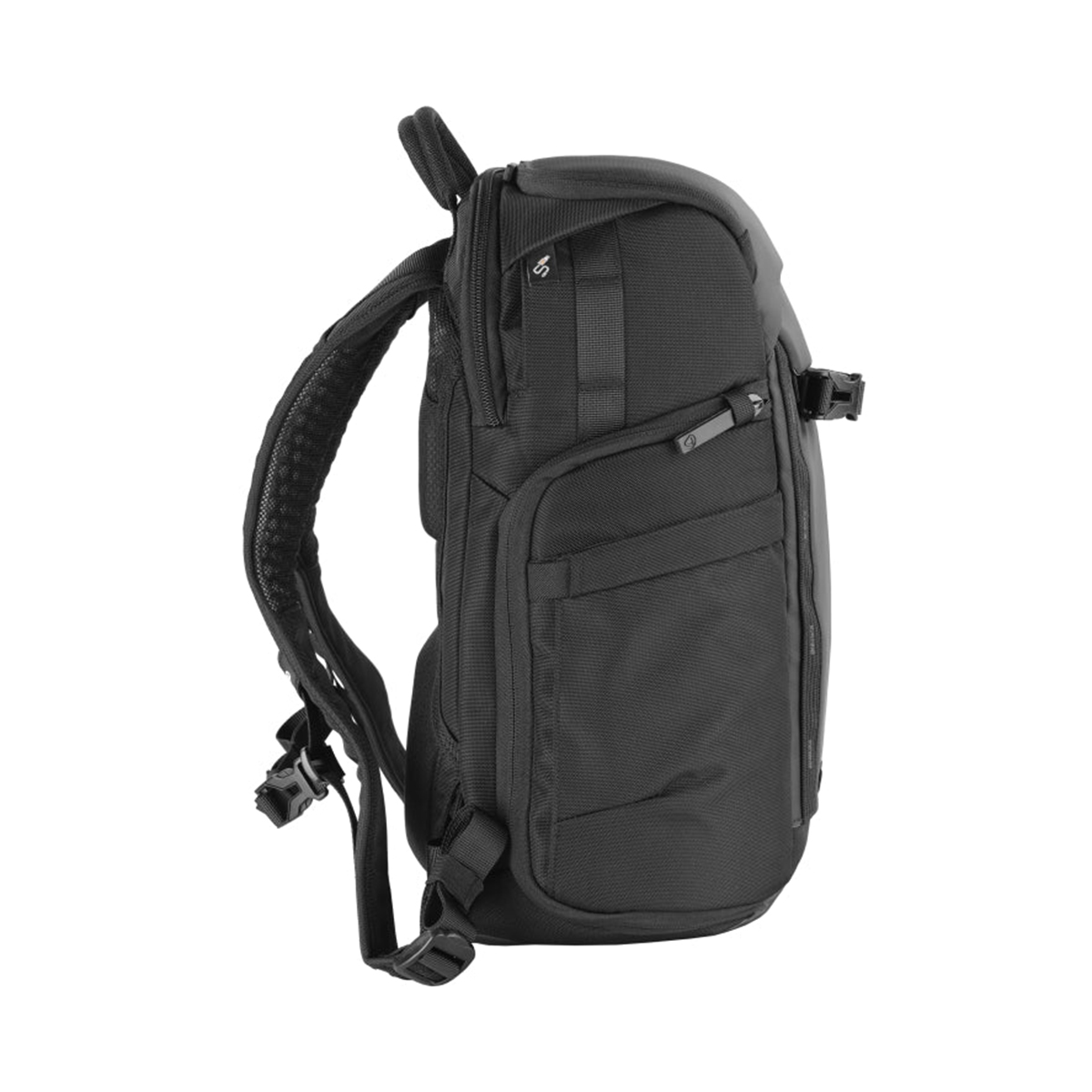 Vanguard Mochila Veo Adaptor S41 Black Modern Camera Backpack w/ USB Port - Image 4