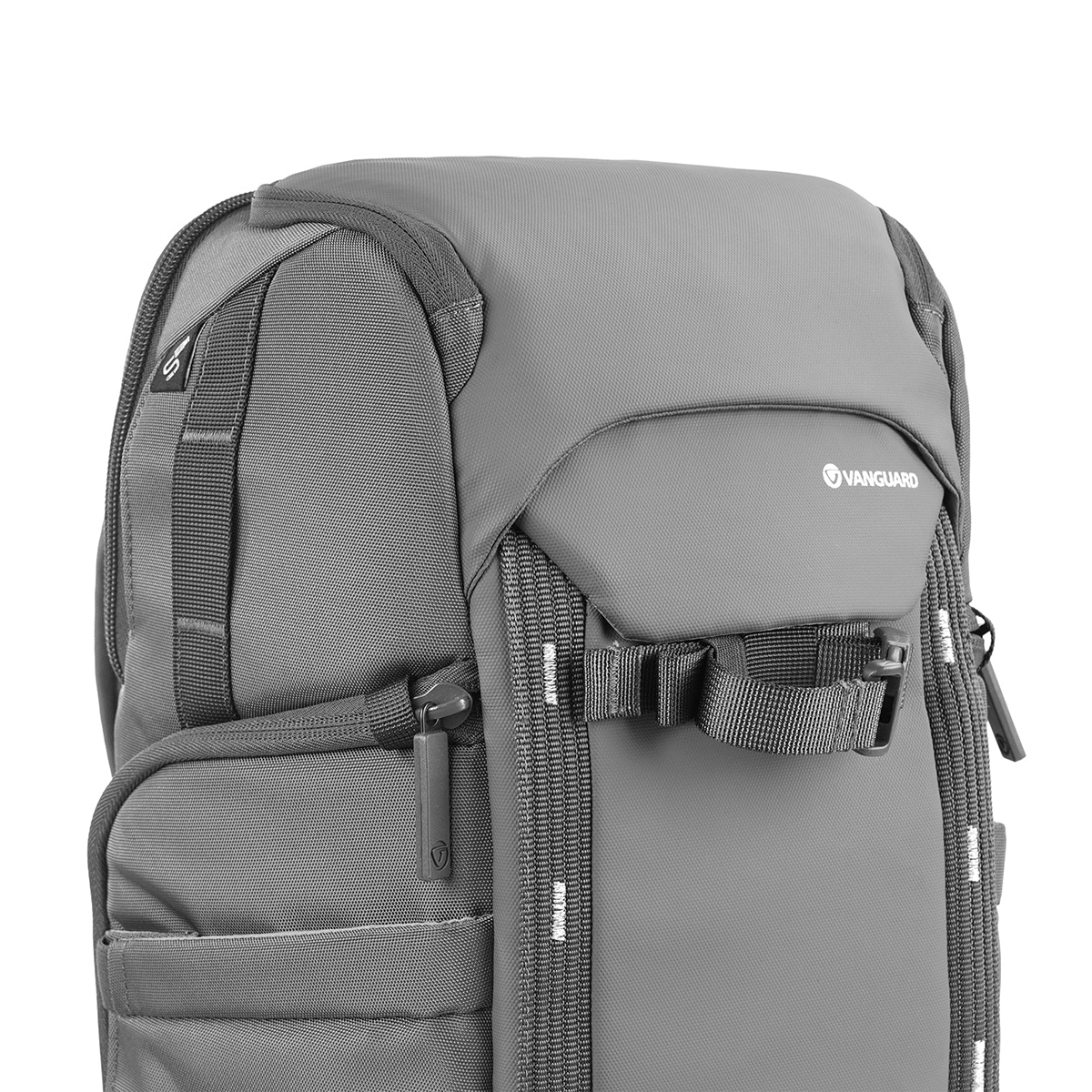 Vanguard Mochila VEO Adaptor S46 Black Modern Camera Backpack w/ USB Port - Image 12