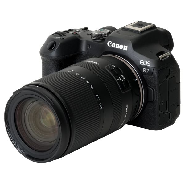 Tamron 18-300mm f/3.5-6.3 Di III-A VC VXD Lens for Canon RF - Image 3