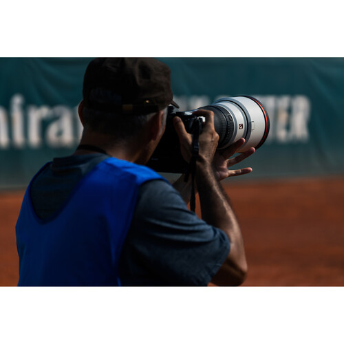 Sony FE 300mm f/2.8 GM OSS Lens - Image 12