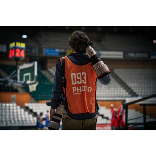 Sony FE 300mm f/2.8 GM OSS Lens - Image 8