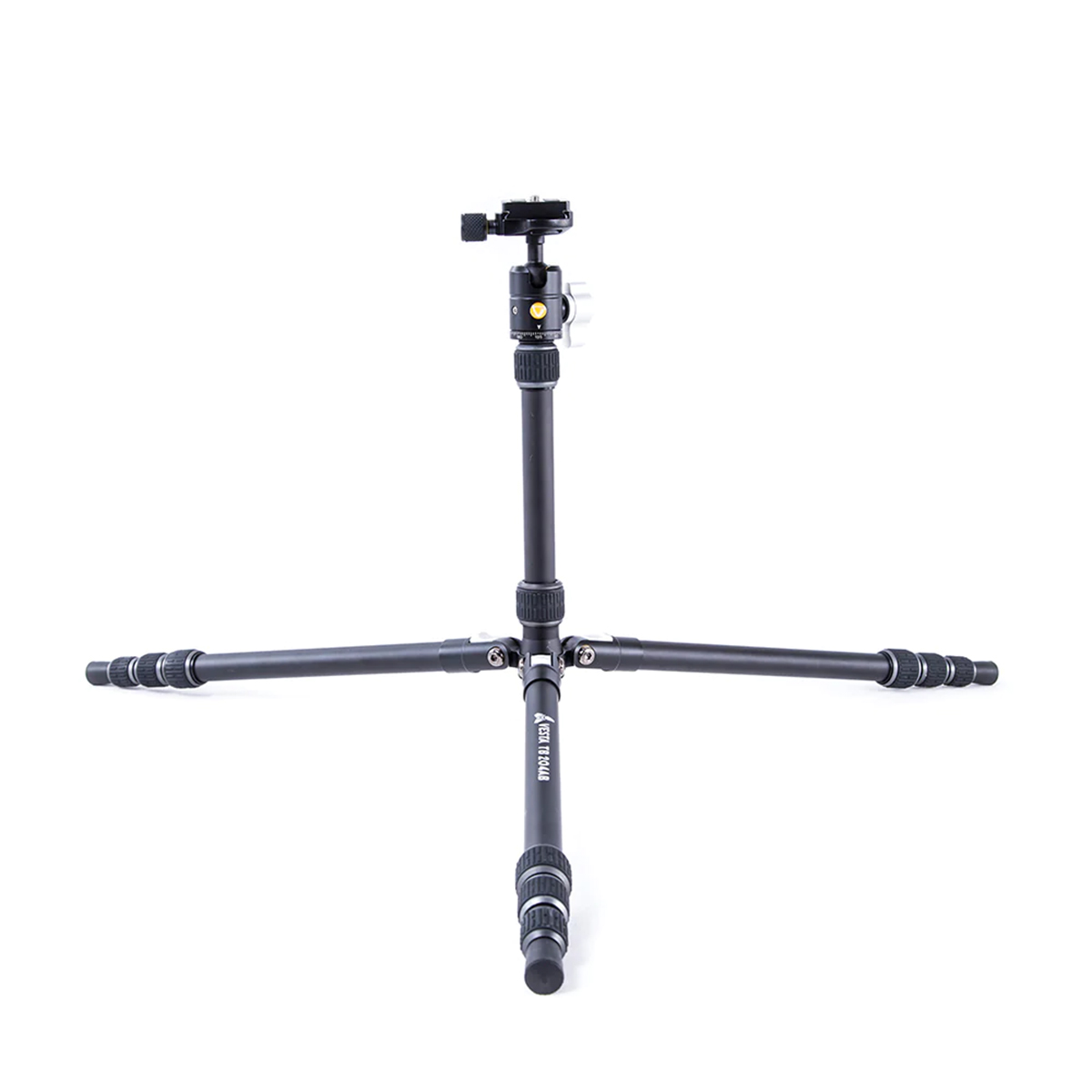 Vanguard Vesta TB 204AB Alu Travel Tripod with Arca Swiss T- 46 Ball Head - Image 5