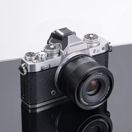 TTArtisan AF 35mm f/1.8 II Lens for Nikon Z-Mount (Crop Sensor) (Silver) - Image 3