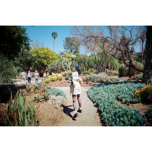 Reto Project PANO 35mm Film Camera (Metallic Silver) - Image 10