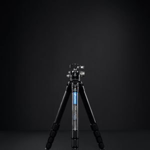 Leofoto Ranger LS-325C Pro + LH-40LR Carbon Fiber Tripod Kit